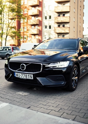 Volvo V60 cena 83000 przebieg: 160000, rok produkcji 2018 z Poznań małe 781